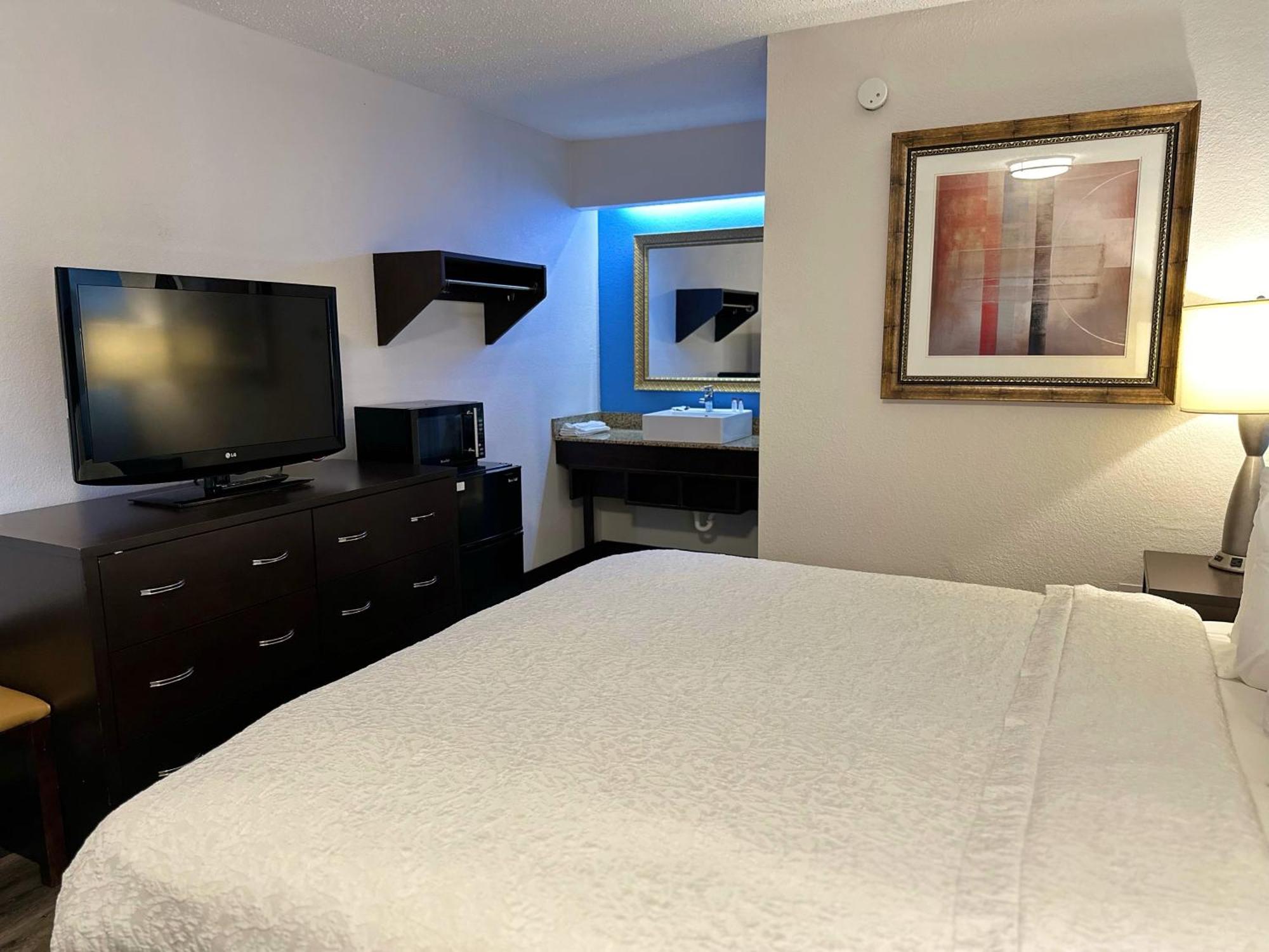 American Inn & Suites Bishop Airport Flint Luaran gambar